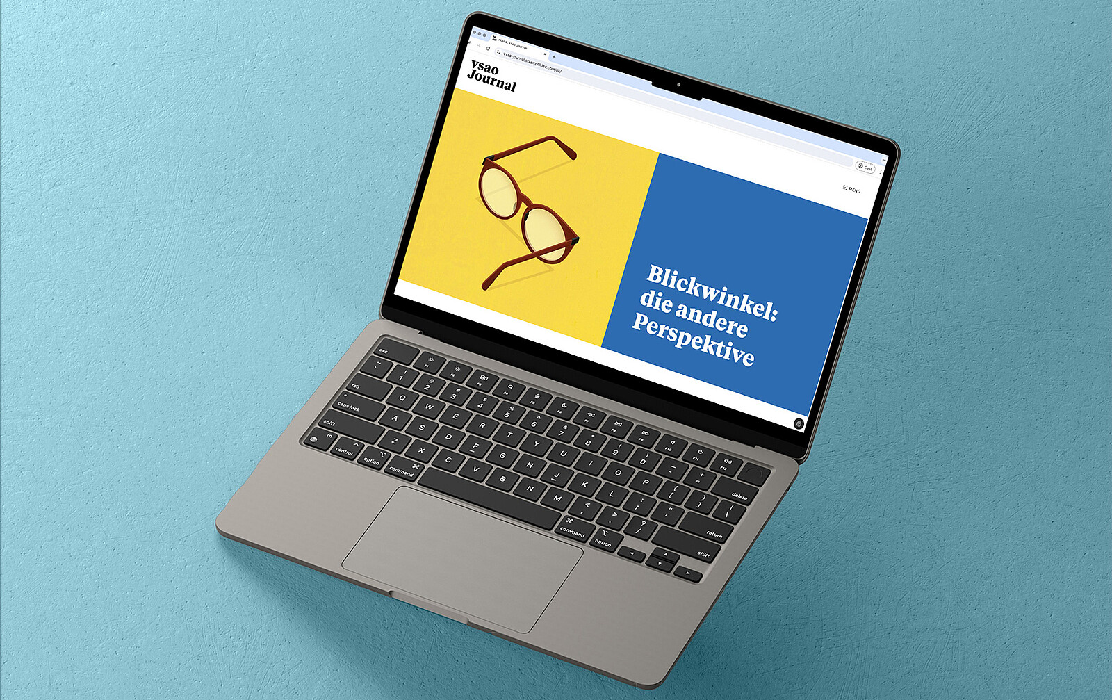 Ein Laptop zeigt die erste Seite des VSAO-Webmagazins zum Fokusthema «Blickwinkel: die andere Perspektive».